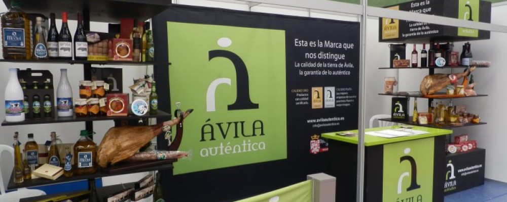 La Diputación lleva los productos de calidad de la provincia a una docena de ferias y mercados locales a través de Ávila Auténtica