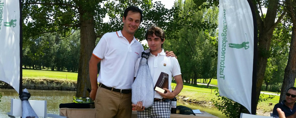 El British Open Naturávila congrega a un centenar de jugadores en el campo de golf de El Fresnillo