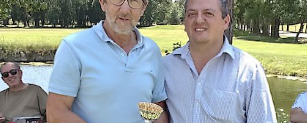 Cerca de 80 jugadores se dan cita en el Torneo Mahou de golf disputado en Naturávila