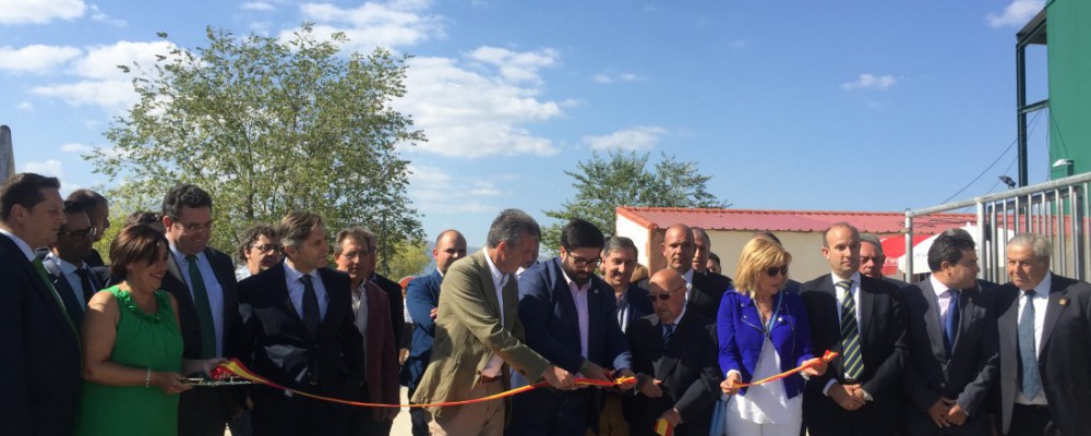El presidente de la Diputación de Ávila subraya en Muñana la calidad de los productos agroalimentarios de la provincia