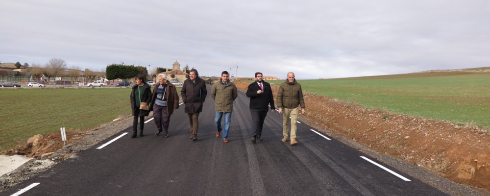 La Diputación invierte 146.000 euros en la mejora de la carretera AV-P-206, entre Aldeavieja y Blascoeles