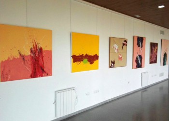 El programa de exposiciones itinerantes de la Diputación de Ávila lleva obras de Fernando Tejerizo a Casillas (3º Fotografía)