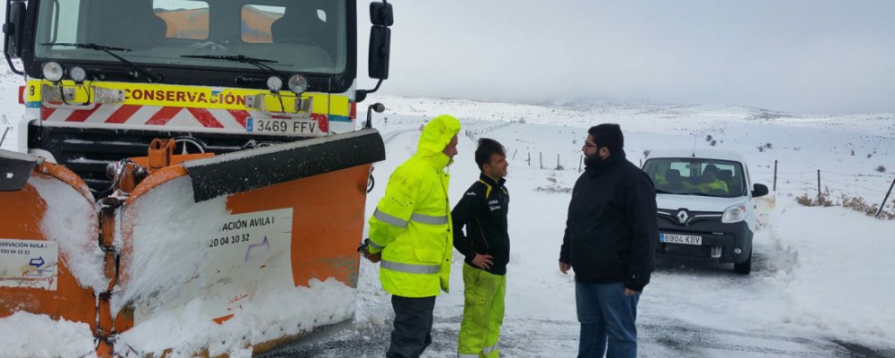 El presidente de la Diputación supervisa sobre el terreno los trabajos de limpieza en los municipios más afectados por el temporal