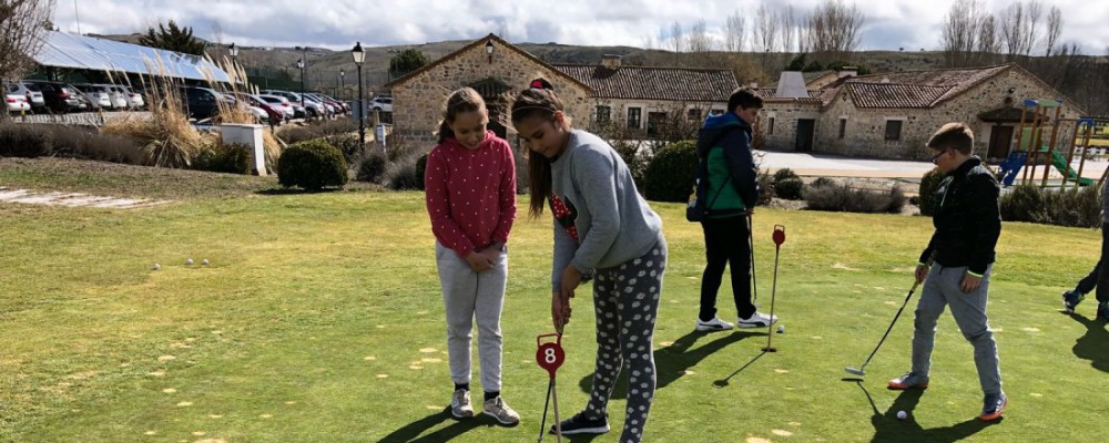 Las competiciones deportivas de los Juegos Escolares se desplazan este fin de semana a El Barco de Ávila y Piedrahíta