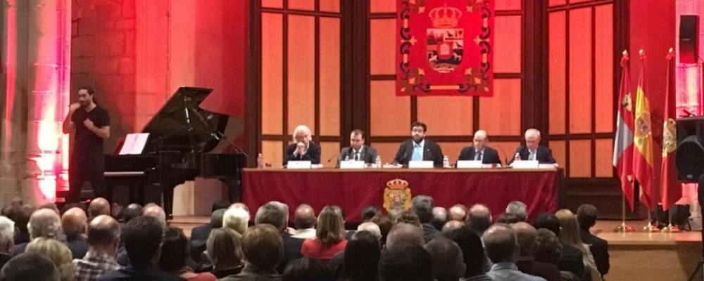 La Diputación Provincial rinde homenaje a los abulenses de la Edad Moderna en el VI volumen de la 'Historia de Ávila'