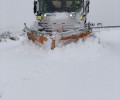 Foto de El dispositivo de vialidad invernal de la Diputación de Ávila interviene en más de 80 carreteras afectadas por la nieve
