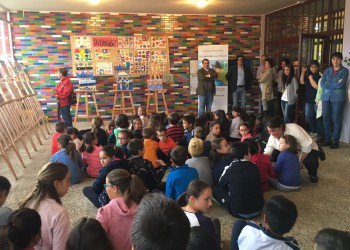 La Diputación recuerda a Emilio Rodríguez Almeida en el II Día de los Puentes con el descubrimiento de una señal en Puente Arco y dos exposiciones (3º Fotografía)