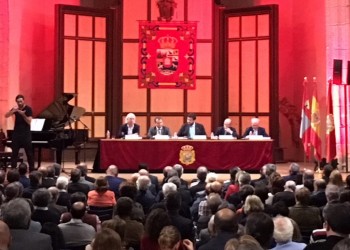 La Diputación Provincial rinde homenaje a los abulenses de la Edad Moderna en el VI volumen de la 'Historia de Ávila' (3º Fotografía)