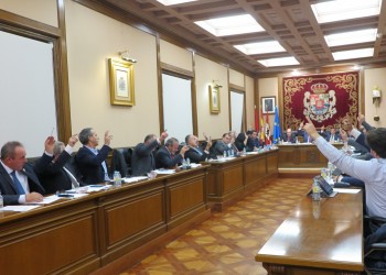 La Diputación de Ávila volverá a asumir en 2019 el coste de la gestión de los tributos que los ayuntamientos ceden al Organismo Autónomo de Recaudación (2º Fotografía)