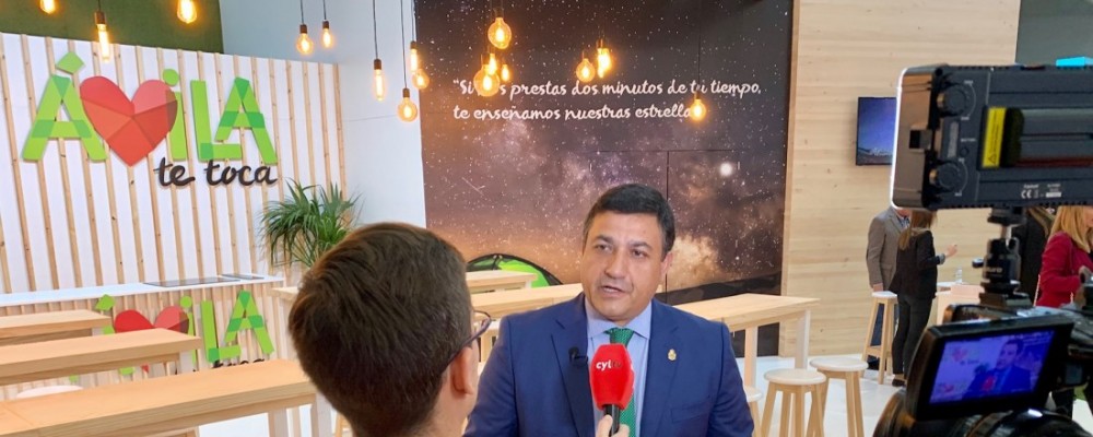 El presidente visita Intur para apoyar “las fortalezas y riquezas turísticas de la provincia”