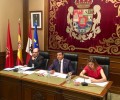 Foto de El Pleno de la Diputación insta a la Junta a dotar de más medios a las tareas de prevención de incendios