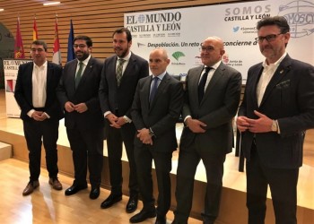 El presidente de la Diputación de Ávila reclama al Gobierno de España una inversión decidida para el tren como medida para frenar la despoblación (2º Fotografía)