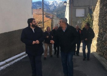 El presidente de la Diputación de Ávila reivindica en Navalonguilla el valor de la actividad ganadera y la trashumancia en la provincia (2º Fotografía)