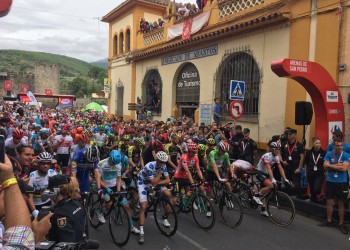 Arenas de San Pedro y la Plataforma de Gredos coronan a Roglic como ganador de La Vuelta 2019 (2º Fotografía)