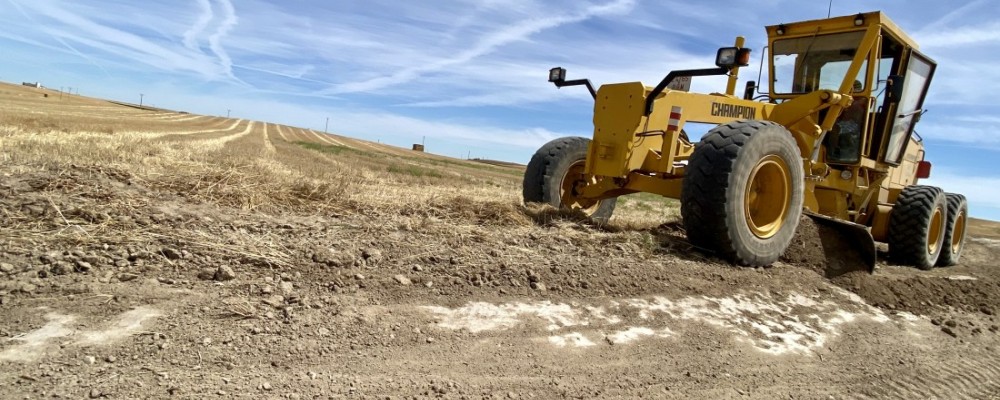 Casi 500 kilómetros de cunetas y 78 municipios recorridos por la Diputación contra los topillos