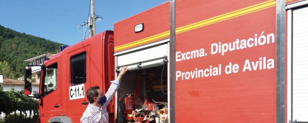 La Diputación revisa los vehículos que han participado en el Plan contra Incendios de este verano