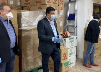 El presidente agradece a las empresas abulenses la donación de material sanitario de protección frente al COVID-19 (2º Fotografía)