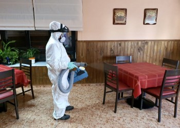 La Diputación baldea las calles de una media de 80 municipios a la semana (3º Fotografía)