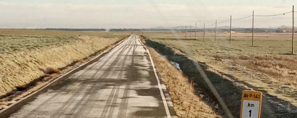 32 toneladas más de fundentes para evitar las placas de hielo en las carreteras de la red provincial