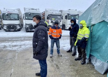 La Diputación asume el coste de los alimentos de los transportistas embolsados en la A-6 por Filomena (2º Fotografía)