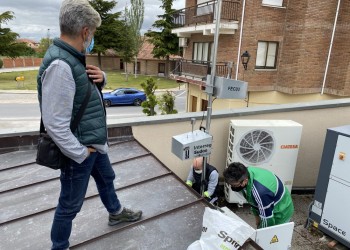 En marcha en Fontiveros una campaña de control de calidad del aire con nanosensores (2º Fotografía)