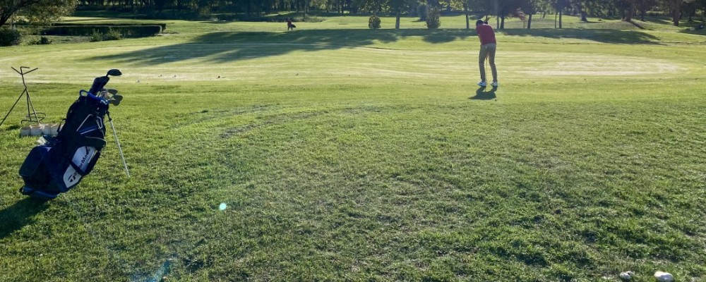 Cursos de iniciación al golf en Naturávila de marzo a junio