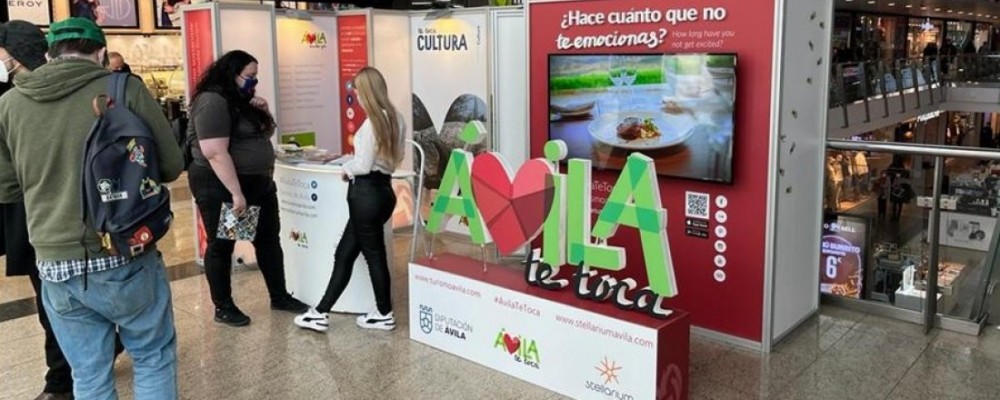 La Diputación continúa sus acciones promocionales turísticas en centros comerciales de Madrid