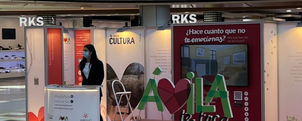 La Diputación promociona los recursos turísticos de la provincia en el centro comercial La Gavia