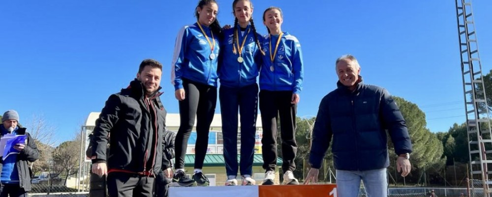 150 alumnos disputaron en La Adrada la final de campo a través de los Juegos Escolares Provinciales