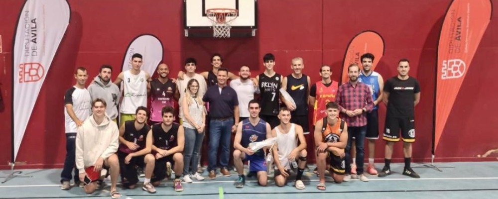 El Girabasket de la Diputación y de la FBCyL llena de baloncesto Madrigal de las Altas Torres