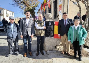 Hoyorredondo estrena remodelación de su plaza gracias al Plan de Inversiones de la Diputación (2º Fotografía)