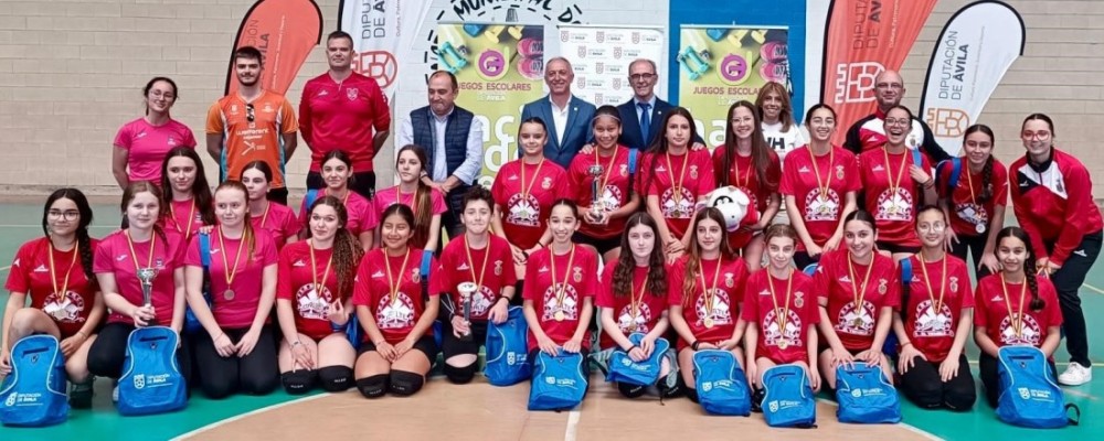 El Tiemblo representará a la provincia en las fases autonómicas de voleibol femenino de los Juegos Escolares