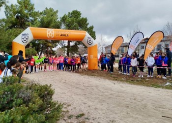 Arévalo, escenario de la final provincial de campo a través de los Juegos Escolares de la Diputación (2º Fotografía)