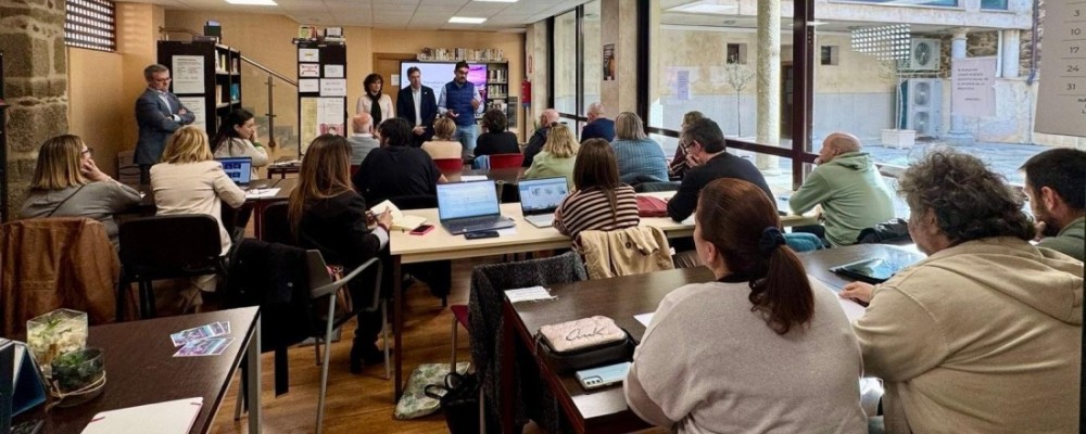 Primera jornada para alcaldes sobre la plataforma turístico-comercial del Programa ‘Comercio Activo’
