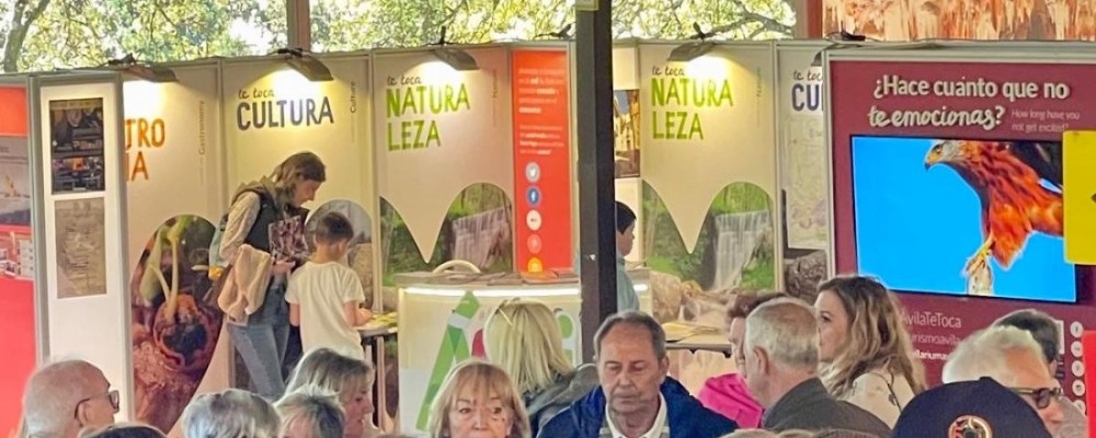 Más de 14.000 visitantes pasaron por el estand de la Diputación en las Cuevas del Águila durante la Semana Santa y el puente de mayo