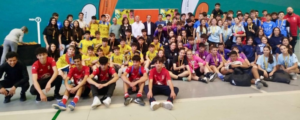 Los equipos de Navaluenga, El Barco de Ávila y Arévalo triunfan en las finales provinciales de Fútbol Sala