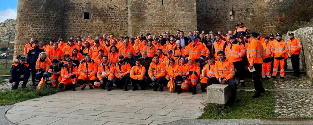El presidente agradece a las agrupaciones de Protección Civil su “compromiso sin descanso con la provincia”