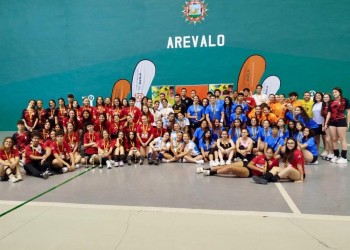 El Tiemblo y Arévalo copan las finales de voleibol femenino de los Juegos Escolares de la Diputación
