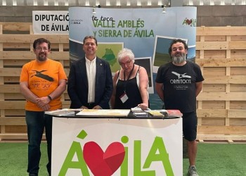La Diputación lleva a Ornitocyl la riqueza natural de Ávila para impulsar y desarrollar el ecoturismo (2º Fotografía)
