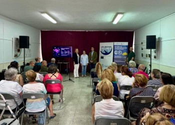 Santo Domingo de las Posadas acoge una jornada para acercar la IA a las comunidades energéticas