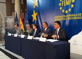 García subraya en la FEMP que “las diputaciones debemos seguir siendo garantes de la igualdad entre territorios”