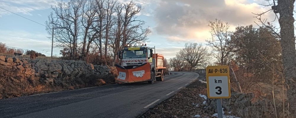 Las fuertes heladas previstas para las pr&oacute;ximas horas centran los trabajos del operativo de vialidad invernal
