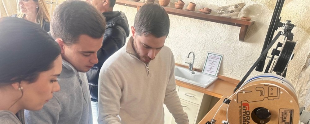 La Diputaci&oacute;n traslada a Natur&aacute;vila su Laboratorio de Impresi&oacute;n 3D, que estar&aacute; a disposici&oacute;n de los escolares