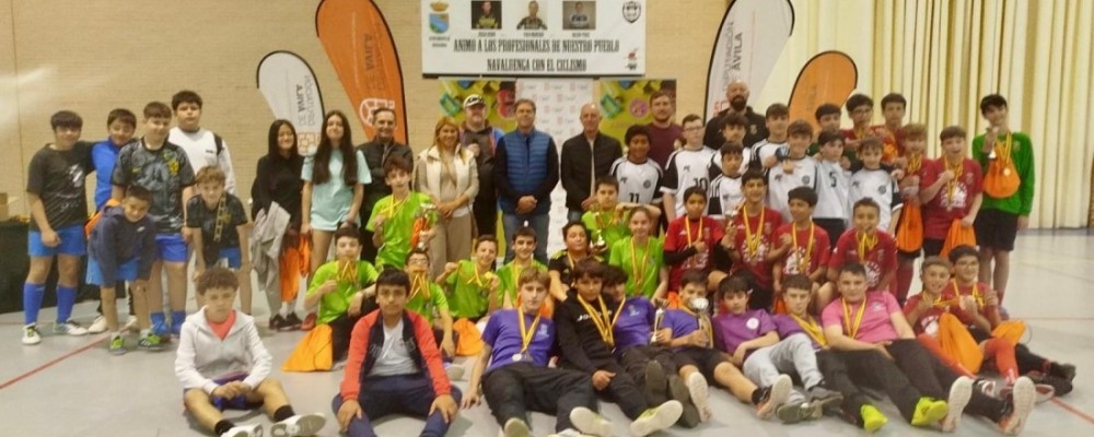 Piedrah&iacute;ta vence en la final de F&uacute;tbol Sala infantil masculino de los Juegos Escolares Provinciales