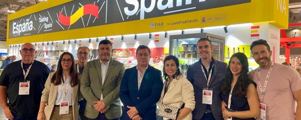El presidente y el vicepresidente acompa&ntilde;an a las cuatro empresas de &Aacute;vila Aut&eacute;ntica en Tuttofood Mil&aacute;n
