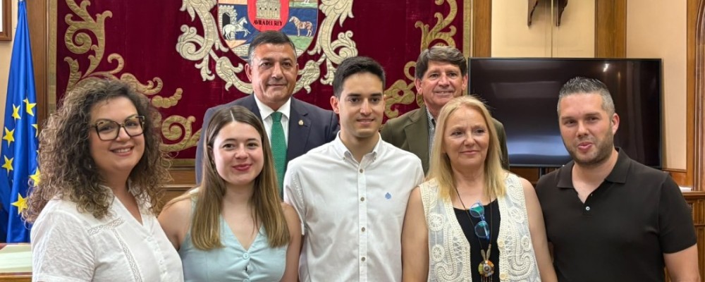 Cinco enfermeros del Centro Infantas toman posesi&oacute;n como funcionarios de carrera de la Diputaci&oacute;n