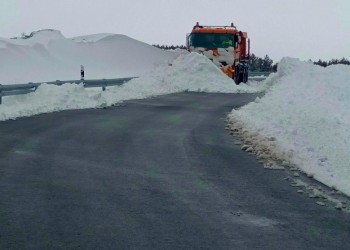 El dispositivo de vialidad invernal limpia de nieve 690 kil&oacute;metros de la red de carreteras provinciales