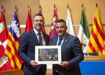 García vuelve a reclamar la reforma de la financiación local en la reunión de la FEMP que se celebra en Valencia (2º Fotografía)