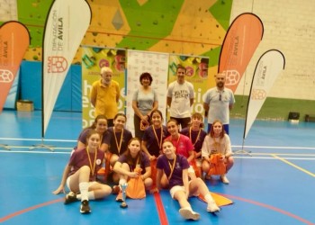 El Tiemblo contin&uacute;a dominando las finales de los Juegos Escolares: se impone tambi&eacute;n en las de F&uacute;tbol Sala (2&ordm; Fotograf&iacute;a)