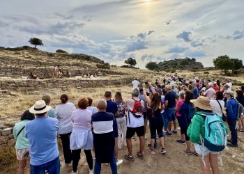 Unas 200 personas participan en los actos del D&iacute;a del Turismo en la Mesa de Miranda y Las Cogotas (2&ordm; Fotograf&iacute;a)